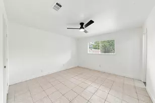 2413 Shadowdale Dr, Houston, TX 77043 - Photo 17
