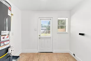 2413 Shadowdale Dr, Houston, TX 77043 - Photo 13