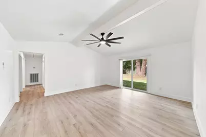 2413 Shadowdale Drive, Houston, TX 77043 - Photo 9