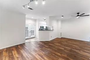 2218 Hopkins St, Houston, TX 77006 - Photo 7