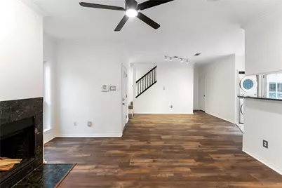 2218 Hopkins Street #2218, Houston, TX 77006 - Photo 3