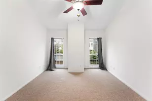 2218 Hopkins St, Houston, TX 77006 - Photo 21