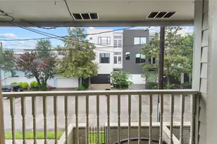 2218 Hopkins St, Houston, TX 77006 - Photo 25