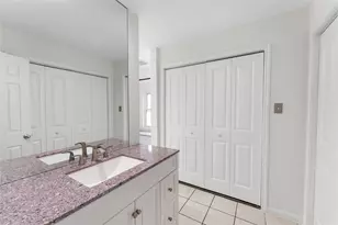 2218 Hopkins St, Houston, TX 77006 - Photo 21
