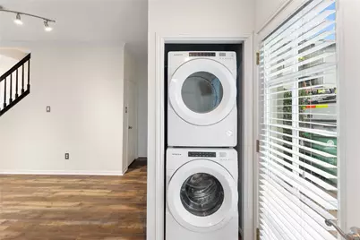 2218 Hopkins Street #2218, Houston, TX 77006 - Photo 13