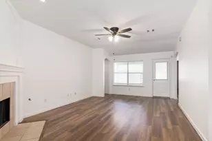 32350 Cross Spring Park Ln, Conroe, TX 77385 - Photo 5