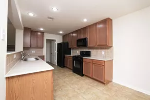 2814 Oriole Wood Ct, Houston, TX 77038 - Photo 11