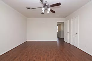 2814 Oriole Wood Ct, Houston, TX 77038 - Photo 23