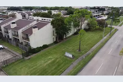 10075 Westpark Drive #52, Houston, TX 77042 - Photo 3