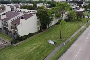 10075 Westpark Dr, Houston, TX 77042 - Photo 3