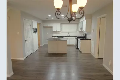 3311 Golden Willow Drive, Houston, TX 77339 - Photo 9