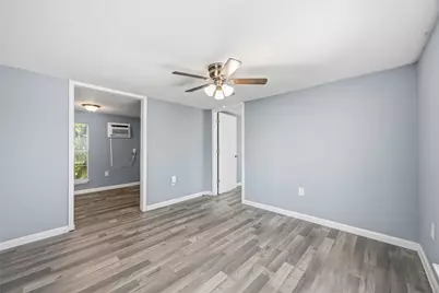626 Henke Street #A, Houston, TX 77020 - Photo 29