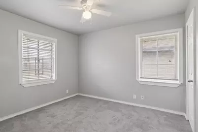 9029 Homewood Lane, Houston, TX 77078 - Photo 19
