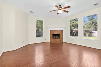 2 Lulach Circle, Conroe, TX 77301 - Photo 13