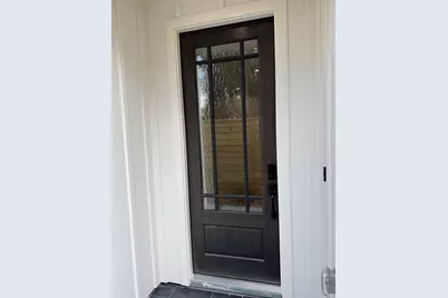 328 Janisch #D, Houston, TX 77018 - Photo 5