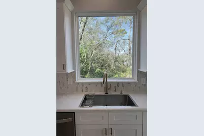 328 Janisch #D, Houston, TX 77018 - Photo 15