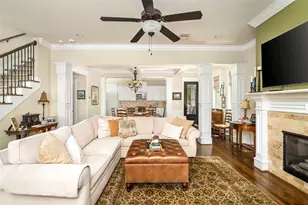 412 W 25th St, Houston, TX 77008 - Photo 17