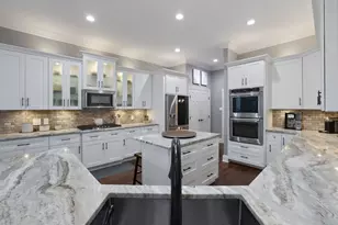 6407 Holly Canyon Ct, Katy, TX 77450 - Photo 15