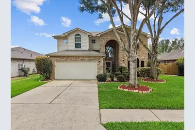 10004 Dawn Brook Drive, Pearland, TX 77584 - Photo 1