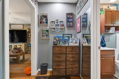 1008 E Houston Street, Highlands, TX 77562 - Photo 23