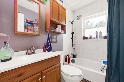 1008 E Houston Street, Highlands, TX 77562 - Photo 3