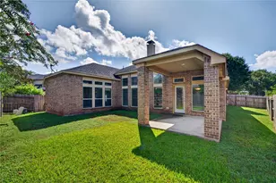 6302 Falling Briar Lane, Sugar Land, TX 77479 - Photo 49