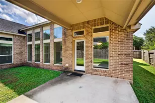 6302 Falling Briar Lane, Sugar Land, TX 77479 - Photo 47
