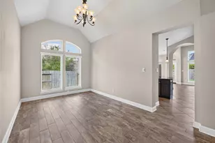6302 Falling Briar Lane, Sugar Land, TX 77479 - Photo 13