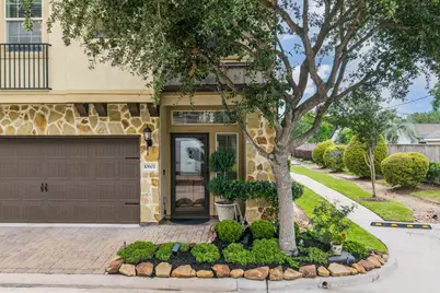 10602 Enclave Shadows Court, Houston, TX 77043 - Photo 9