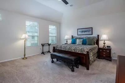 10602 Enclave Shadows Court, Houston, TX 77043 - Photo 27