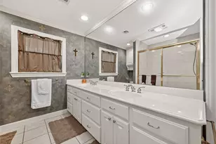 31 Champions Colony E, Houston, TX 77069 - Photo 21