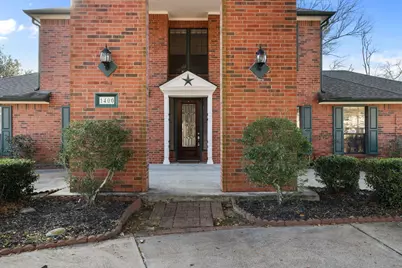 1400 Oak Hollow Drive, Dickinson, TX 77539 - Photo 5