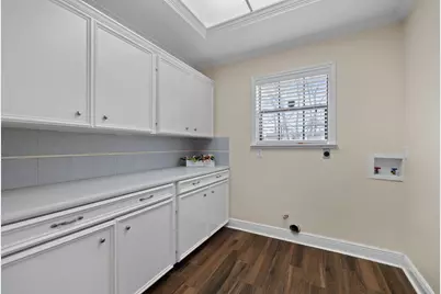 1400 Oak Hollow Drive, Dickinson, TX 77539 - Photo 17