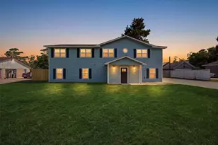 625 Shadylawn St, Shoreacres, TX 77571 - Photo 1
