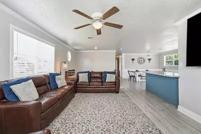 625 Shadylawn Street, Shoreacres, TX 77571 - Photo 5