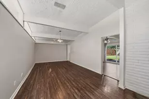12810 Westmere Dr, Houston, TX 77077 - Photo 15