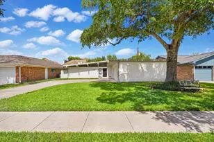 12810 Westmere Dr, Houston, TX 77077 - Photo 33