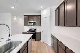 1627 Westland Ln, Rosenberg, TX 77471 - Photo 5