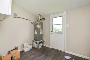 4203 New Orleans St, Houston, TX 77020 - Photo 17