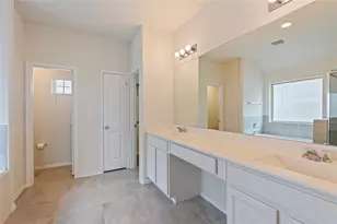 615 Liberty Pines Ln, La Marque, TX 77568 - Photo 13