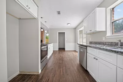 706 Buoy Road, Houston, TX 77062 - Photo 13
