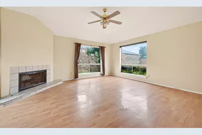 9407 Keegans Wood Drive, Houston, TX 77083 - Photo 7