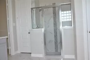 5706 Caper Shores Ln, Sugar Land, TX 77479 - Photo 17