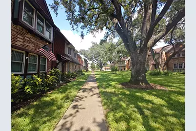 2252 Shadowdale Drive #362, Houston, TX 77043 - Photo 7