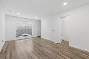8801 Hammerly Blvd, Houston, TX 77080 - Photo 3