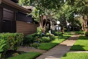 2510 Grants Lake Blvd, Sugar Land, TX 77479 - Photo 3