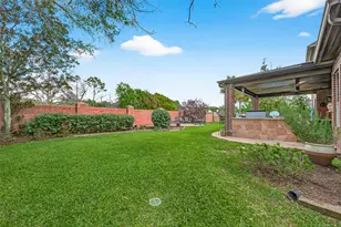 35 Hannahs Way Ct, Sugar Land, TX 77479 - Photo 41