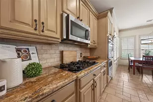 35 Hannahs Way Ct, Sugar Land, TX 77479 - Photo 13