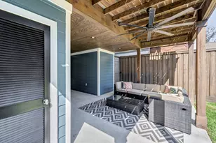 826 E 24th St, Houston, TX 77009 - Photo 37