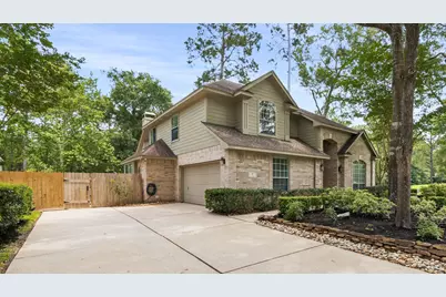 2 Harmony Arbor Court, The Woodlands, TX 77382 - Photo 3